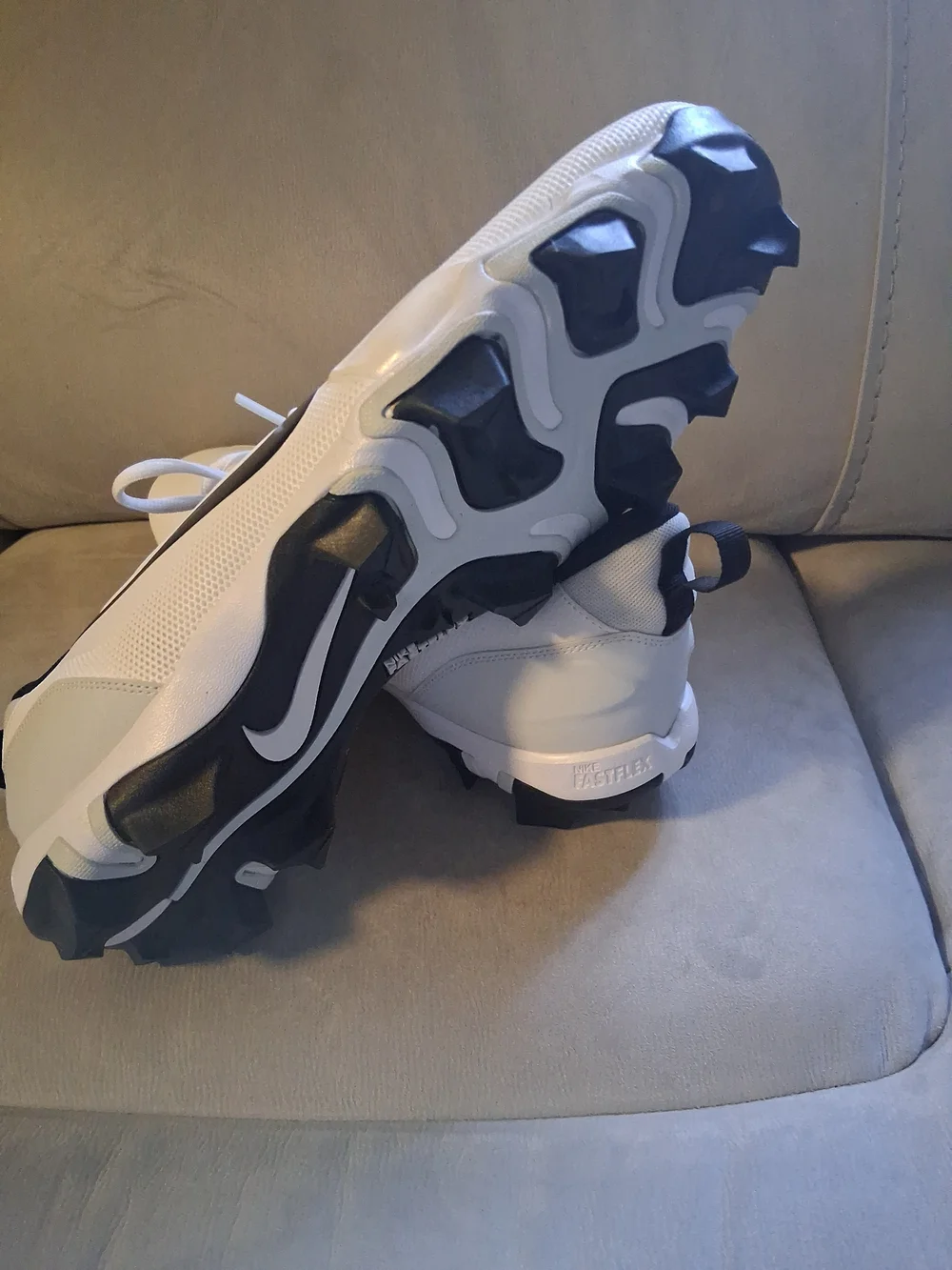 Nike Size 14 Force Trout 9 Keystone White Black Baseball Cleats FB9728-100 Men's